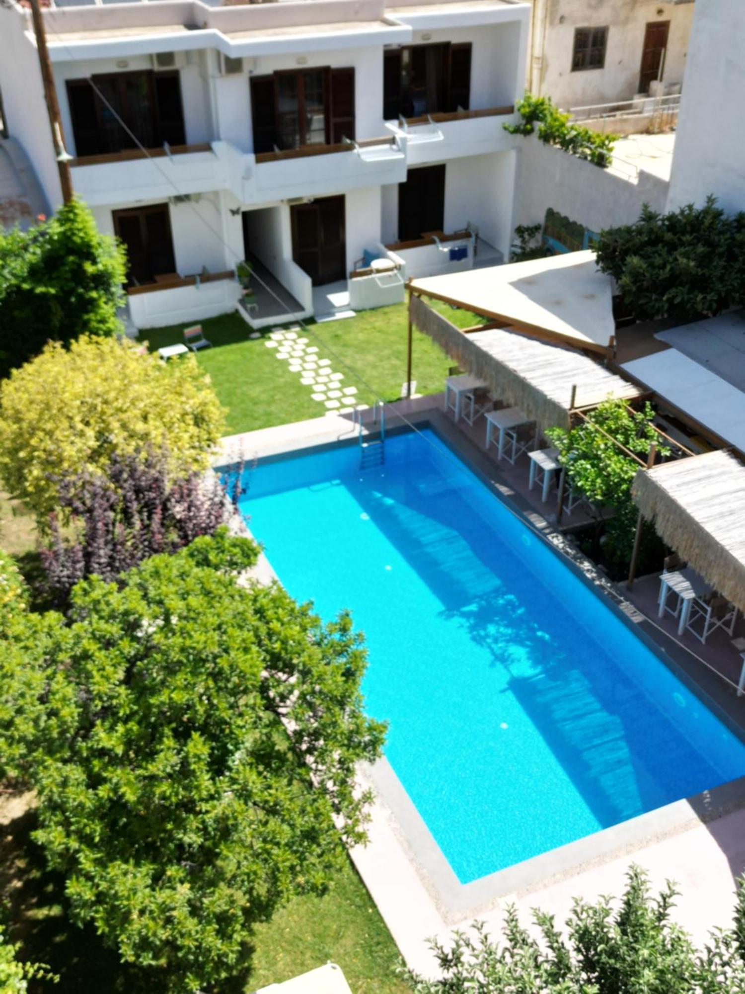 Tree Of Life Art Hotel Agia Marina Exteriér fotografie